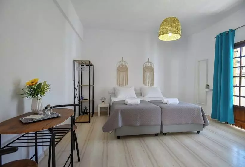 Eva Studios & Apartments