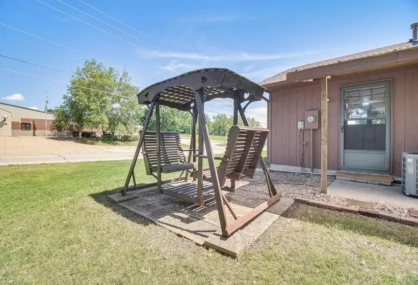 Hillcrest Hideaway  Grove Home ~ 1 Mi To Launch