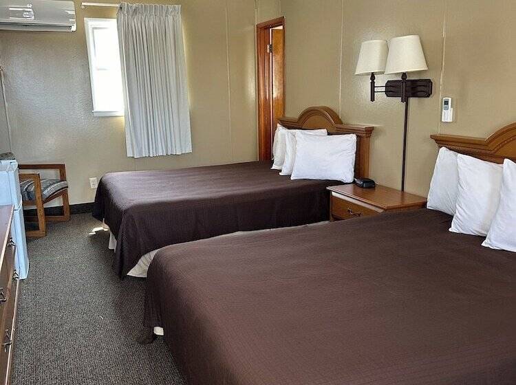 Отель A Bridge View Inn