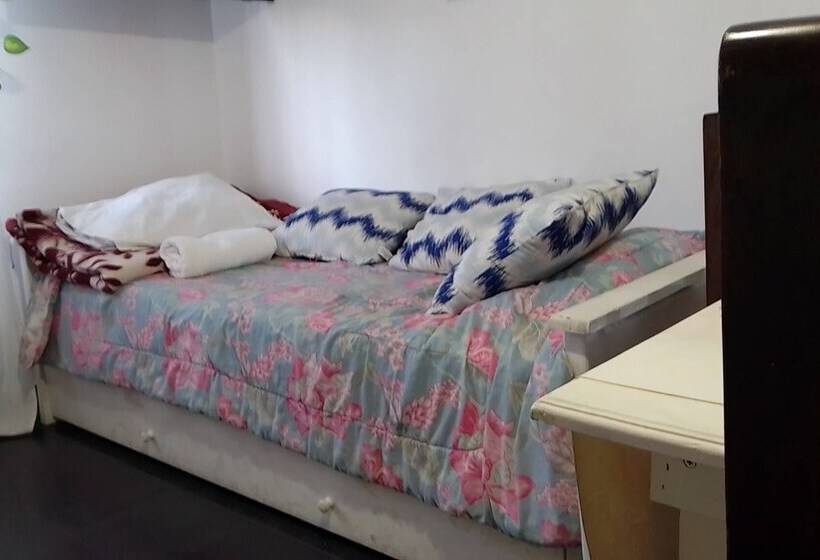 فندق Alojamiento Ezeiza 4