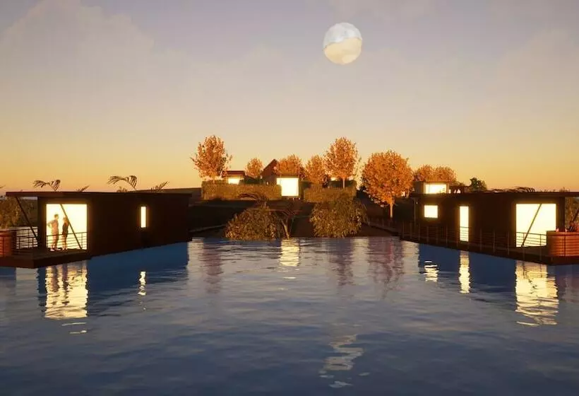 ホテル Bleu Minuit   La Rive Etoilée