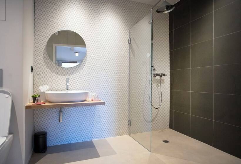 Отель Domaine Les Lanternes