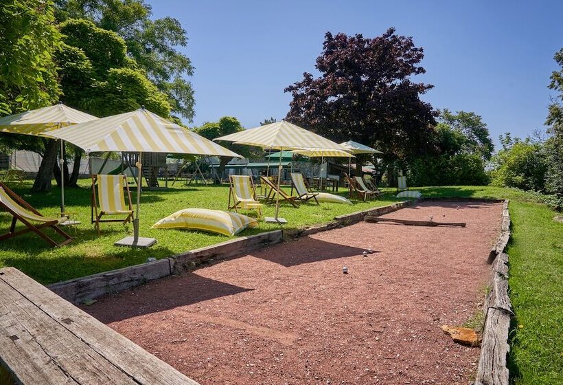 Отель Domaine Les Lanternes