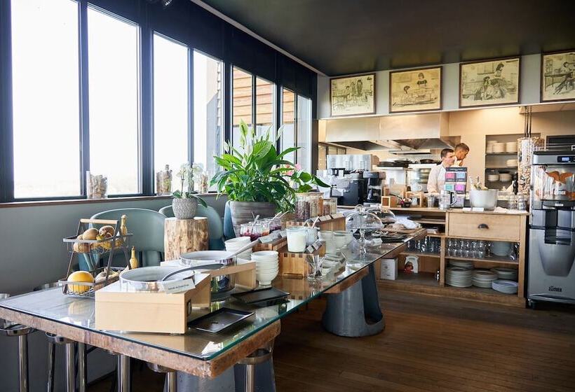 Отель Domaine Les Lanternes