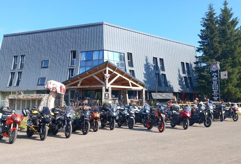 בית מלון כפרי Hôtel Restaurant Le Montlo 48