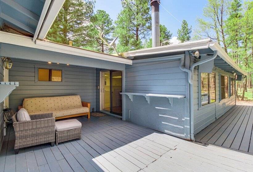 Deck + Pool Table: Pinetop Lakeside Nature Escape