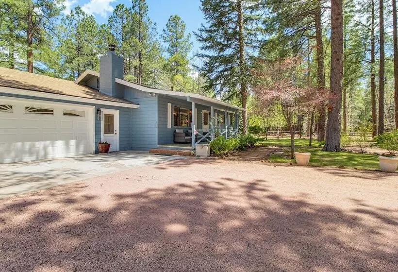 Deck + Pool Table: Pinetop Lakeside Nature Escape