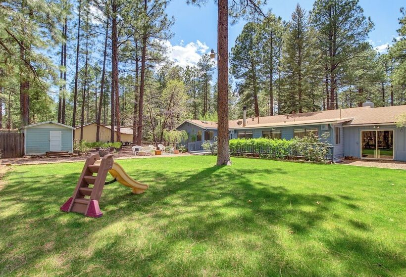 Deck + Pool Table: Pinetop Lakeside Nature Escape