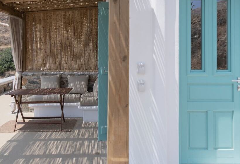 Kyon Beach Suites Kythnos