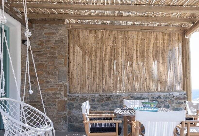 Kyon Beach Suites Kythnos