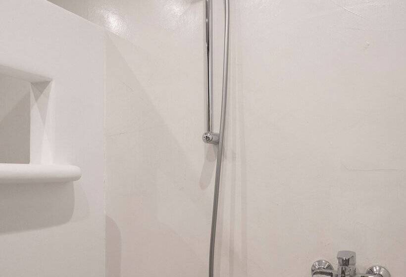 Kyon Beach Suites Kythnos