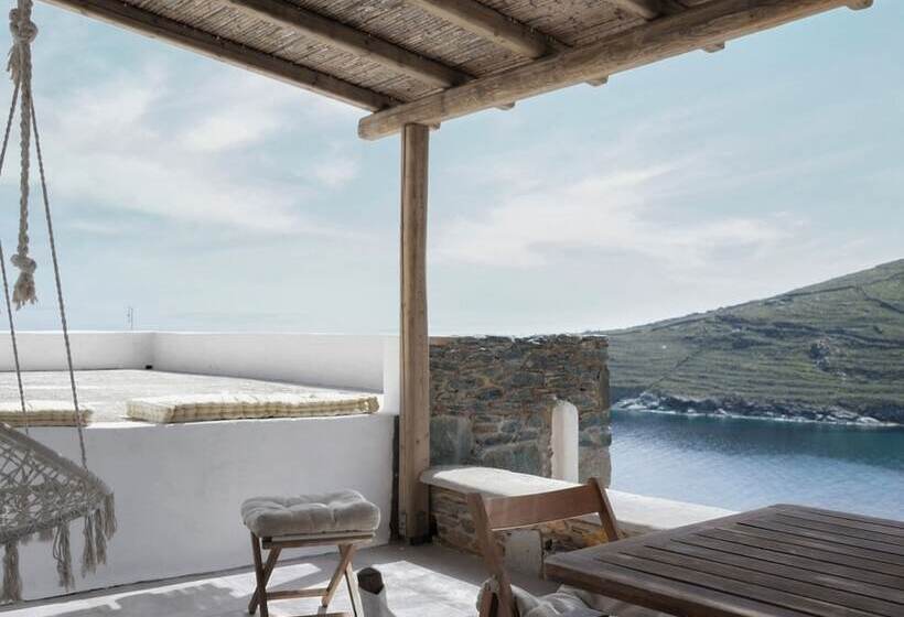 Kyon Beach Suites Kythnos
