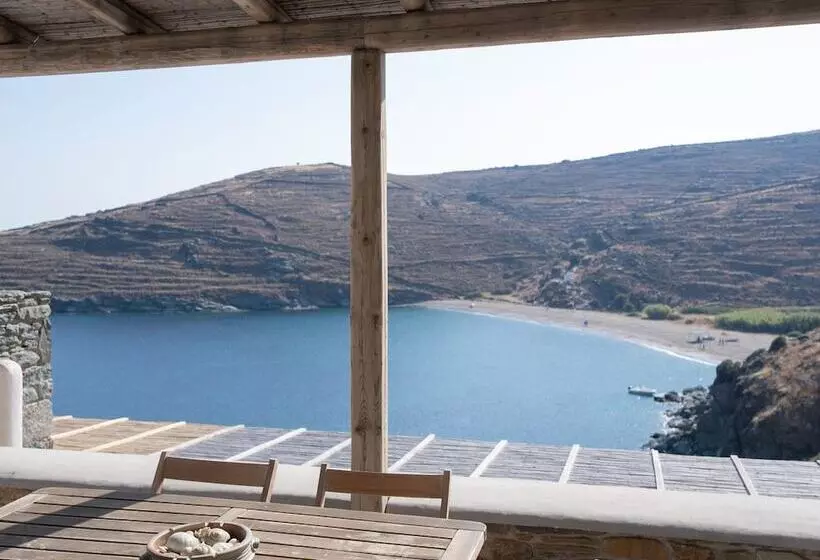 Kyon Beach Suites Kythnos