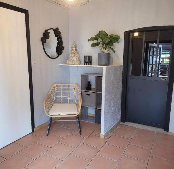 پانسیون Mas D Alivon