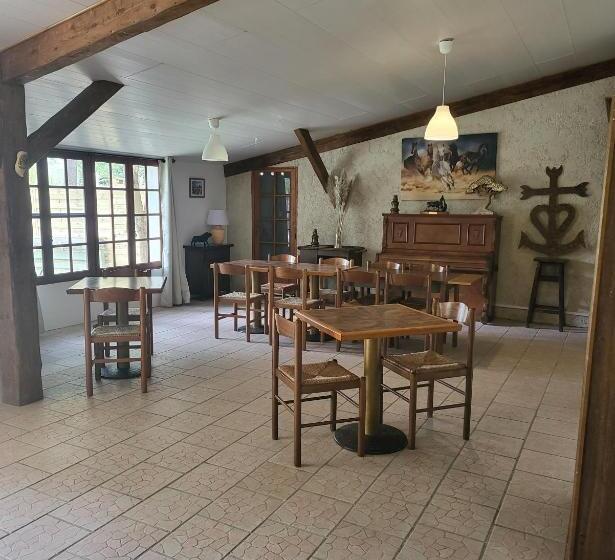 پانسیون Mas D Alivon