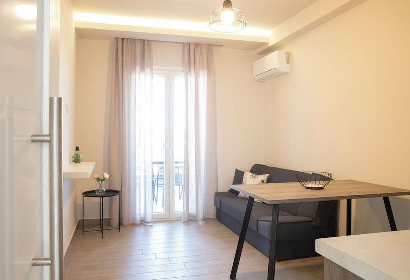 Philippos Residences