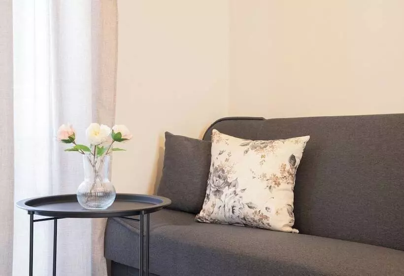 Philippos Residences