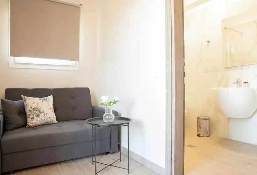 Philippos Residences