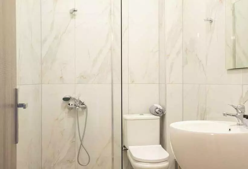 Philippos Residences