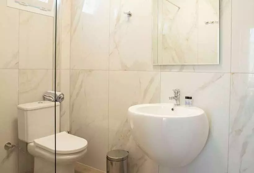 Philippos Residences