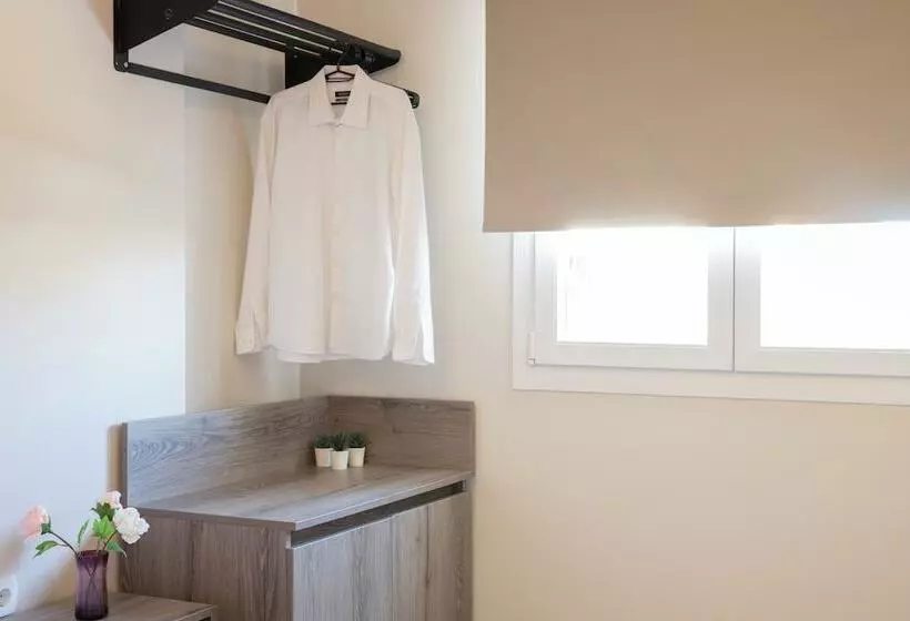 Philippos Residences