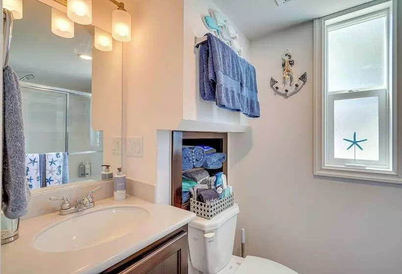 Riverfront Isleton Cottage < 1 Mi To Rio Vista!