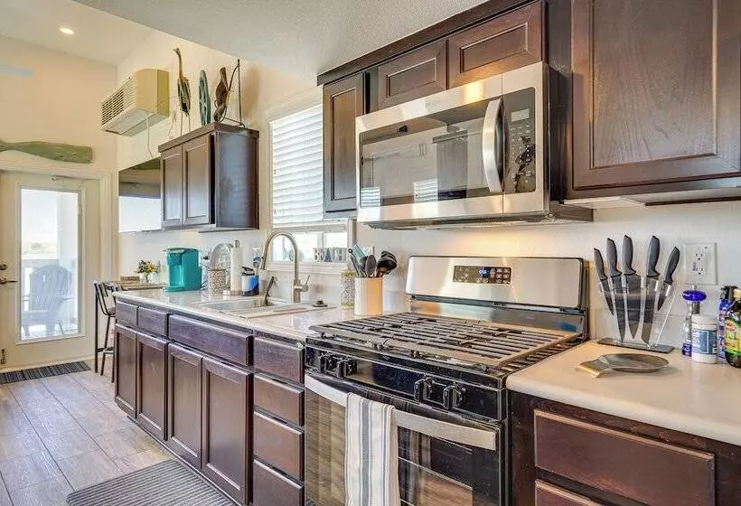 Riverfront Isleton Cottage < 1 Mi To Rio Vista!