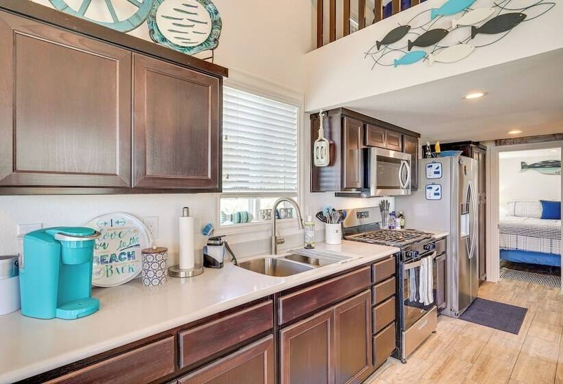 Riverfront Isleton Cottage < 1 Mi To Rio Vista!