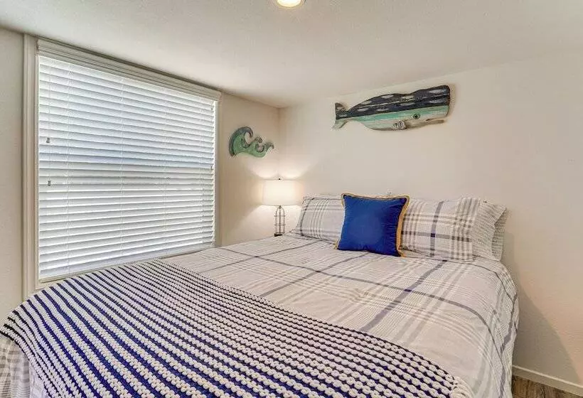 Riverfront Isleton Cottage < 1 Mi To Rio Vista!