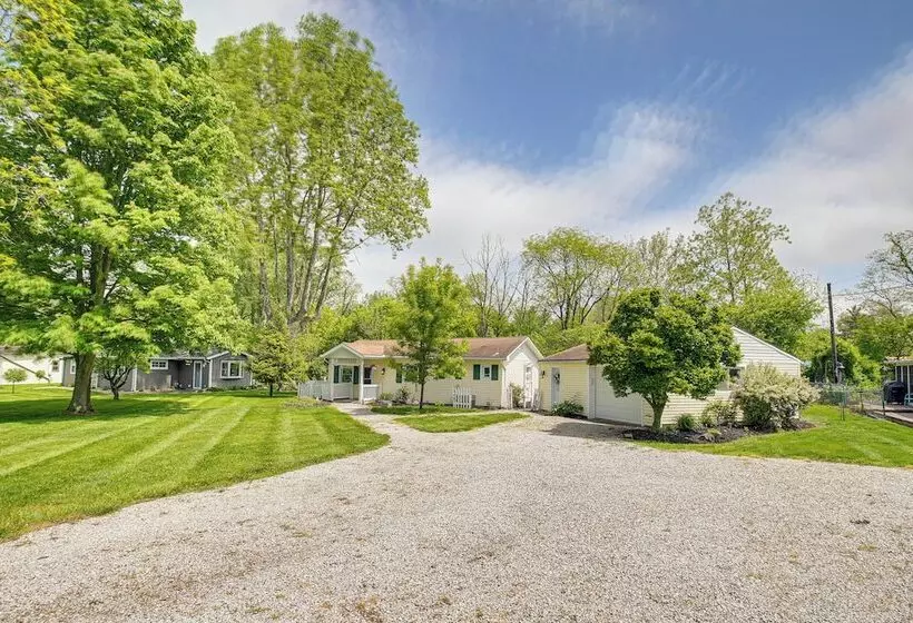 Thornville Home W/ Boat Dock: On The Lake!