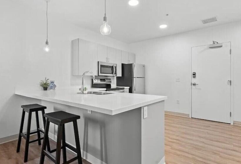 The Columbus Collection Near Grant Medical Center