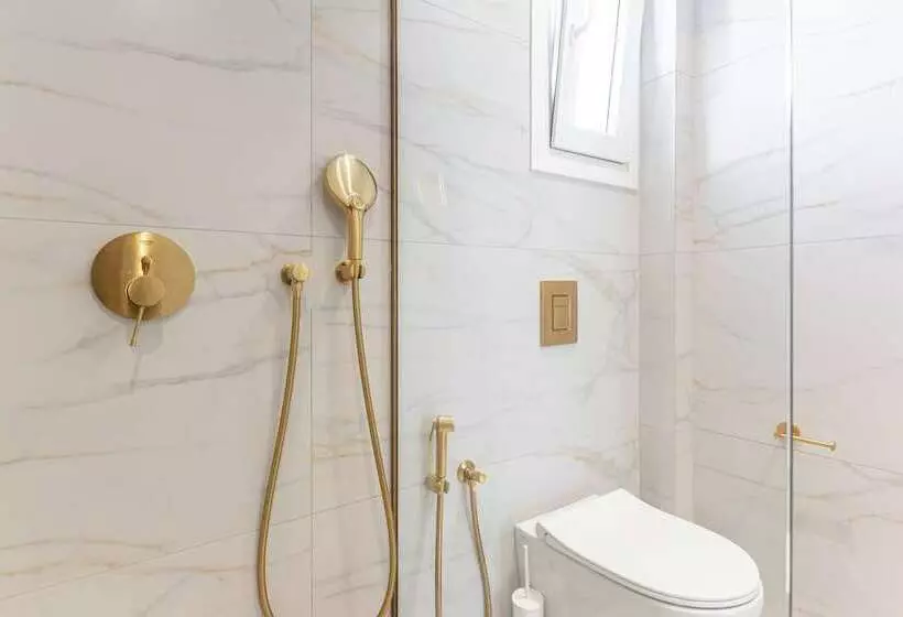 V Luxury Apartments Naxos