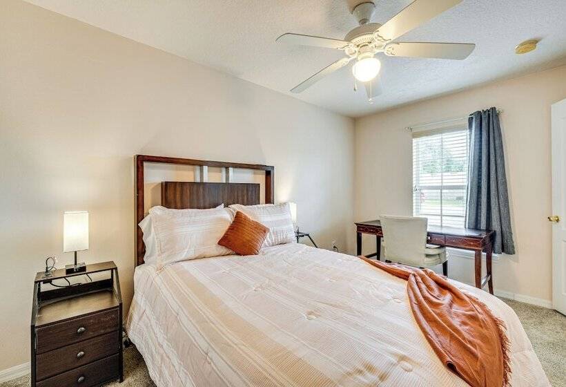 Vacation Home W/ Private Pool ~ 11 Mi To Disney!