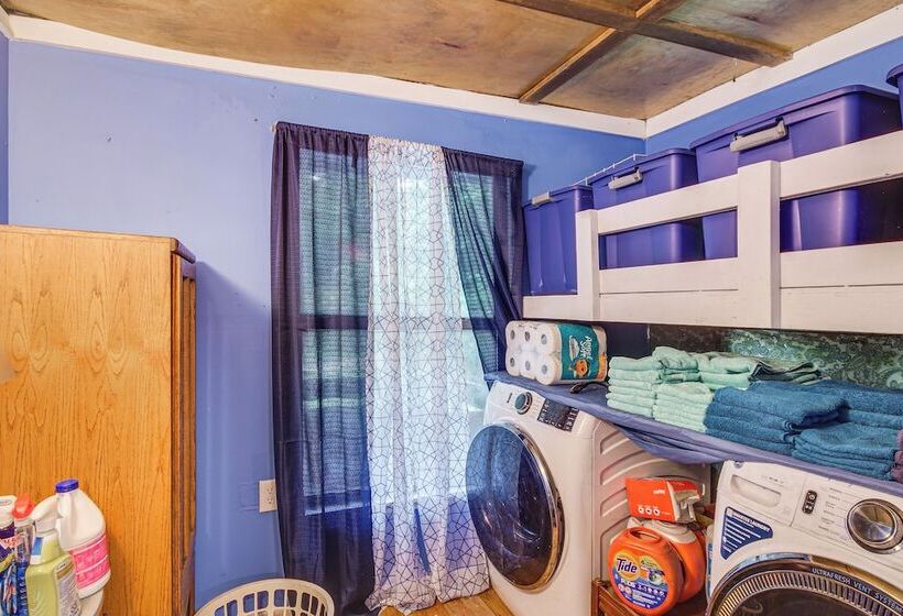 Wesson Cabin W/ Private Beach, Fishing & Hiking!