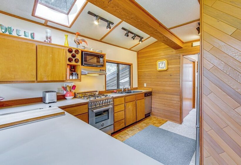 Cle Elum A Frame Direct Yakima River Access!