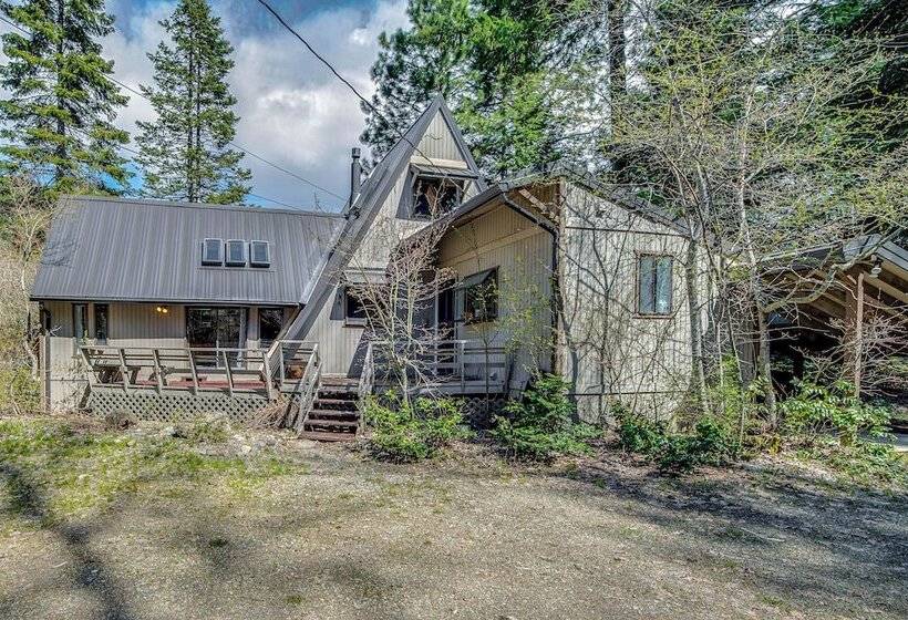 Cle Elum A Frame Direct Yakima River Access!