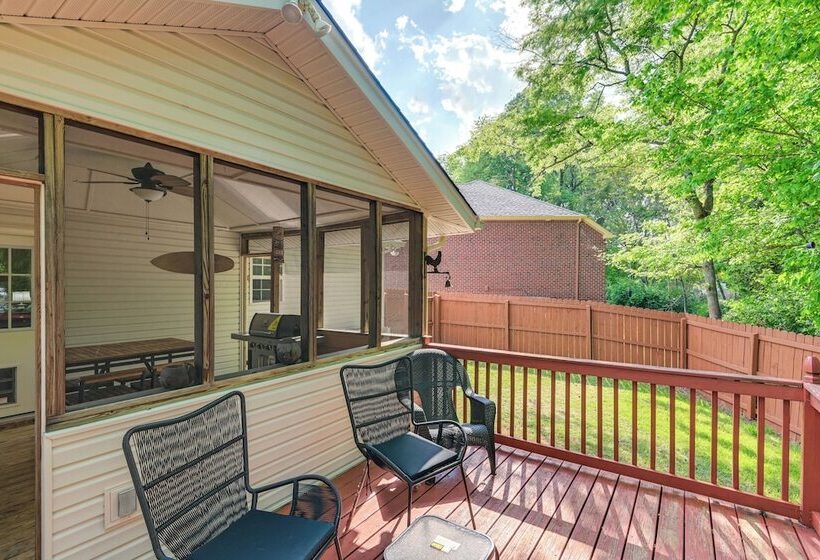 Cozy Hermitage Home W/ Deck: 11 Mi To Nashville!