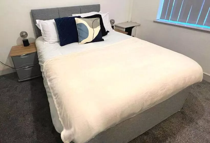 Darlington Suites By Sa Stays