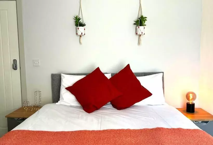 Darlington Suites By Sa Stays