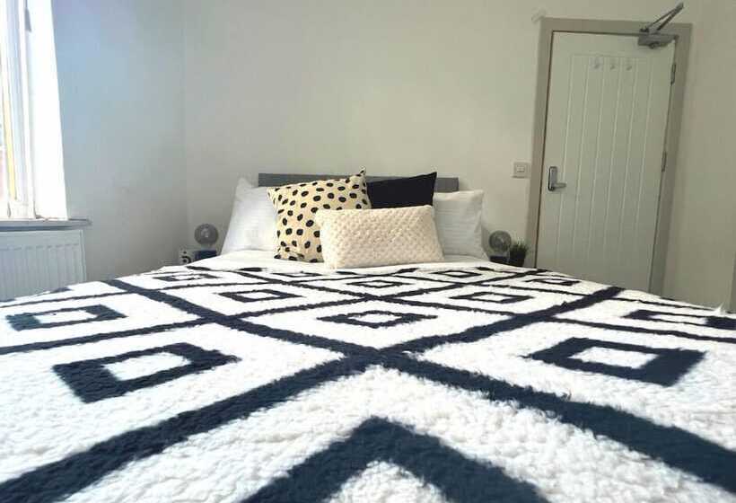 Darlington Suites By Sa Stays