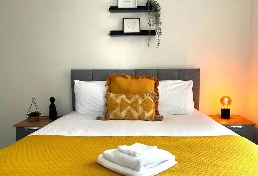 Darlington Suites By Sa Stays