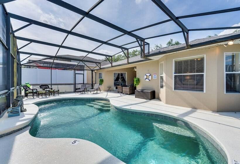 Near Golf & Wdw: Family Friendly Home In Davenport