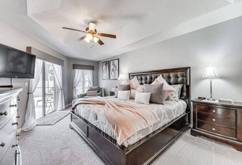 Near Golf & Wdw: Family Friendly Home In Davenport