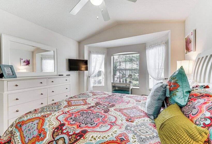 Near Golf & Wdw: Family Friendly Home In Davenport