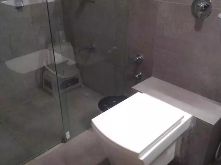 هتل Everland Rajkot