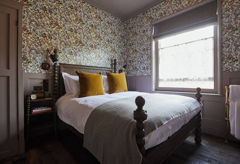 Отель The Pig In The South Downs West Sussex