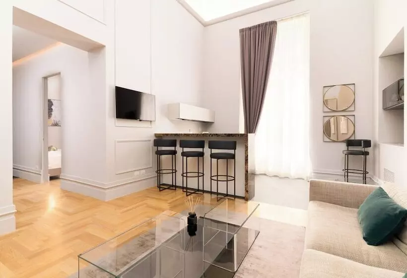 Limehome Lecce Palazzo Bn