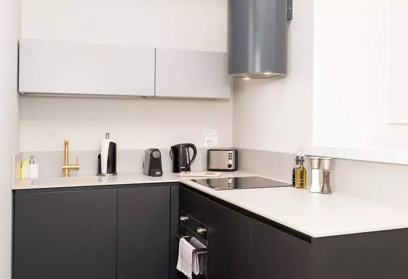 Limehome Lecce Palazzo Bn