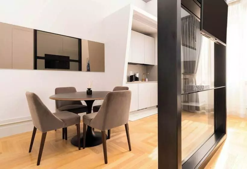 Limehome Lecce Palazzo Bn