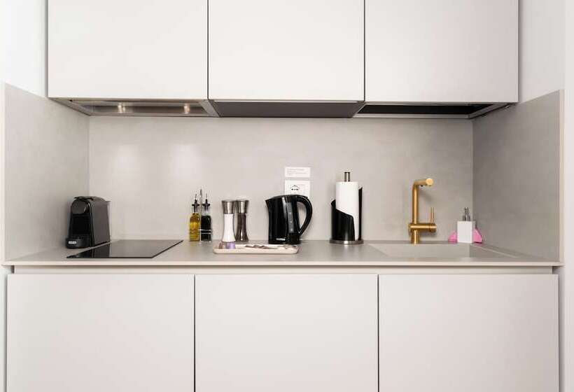 Limehome Lecce Palazzo Bn